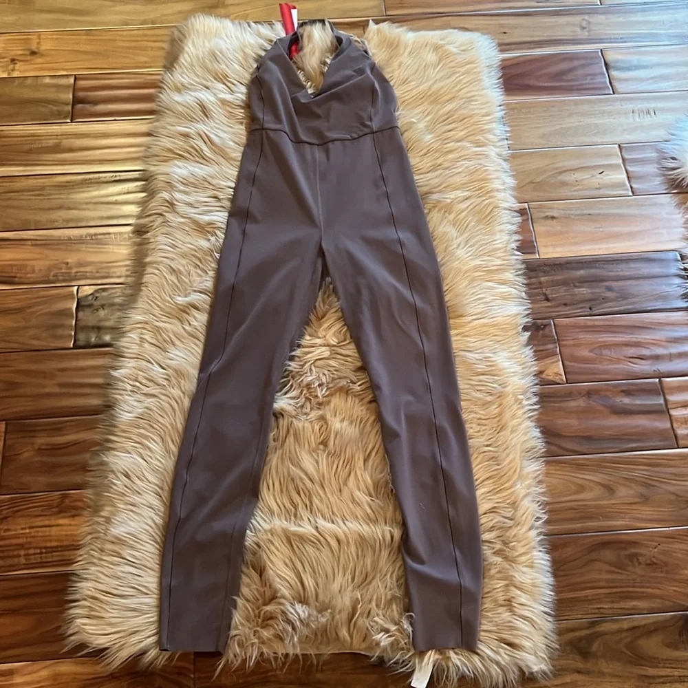 Left on Friday Weekender Playsuit New Size Small NWT - Picture 5 of 13